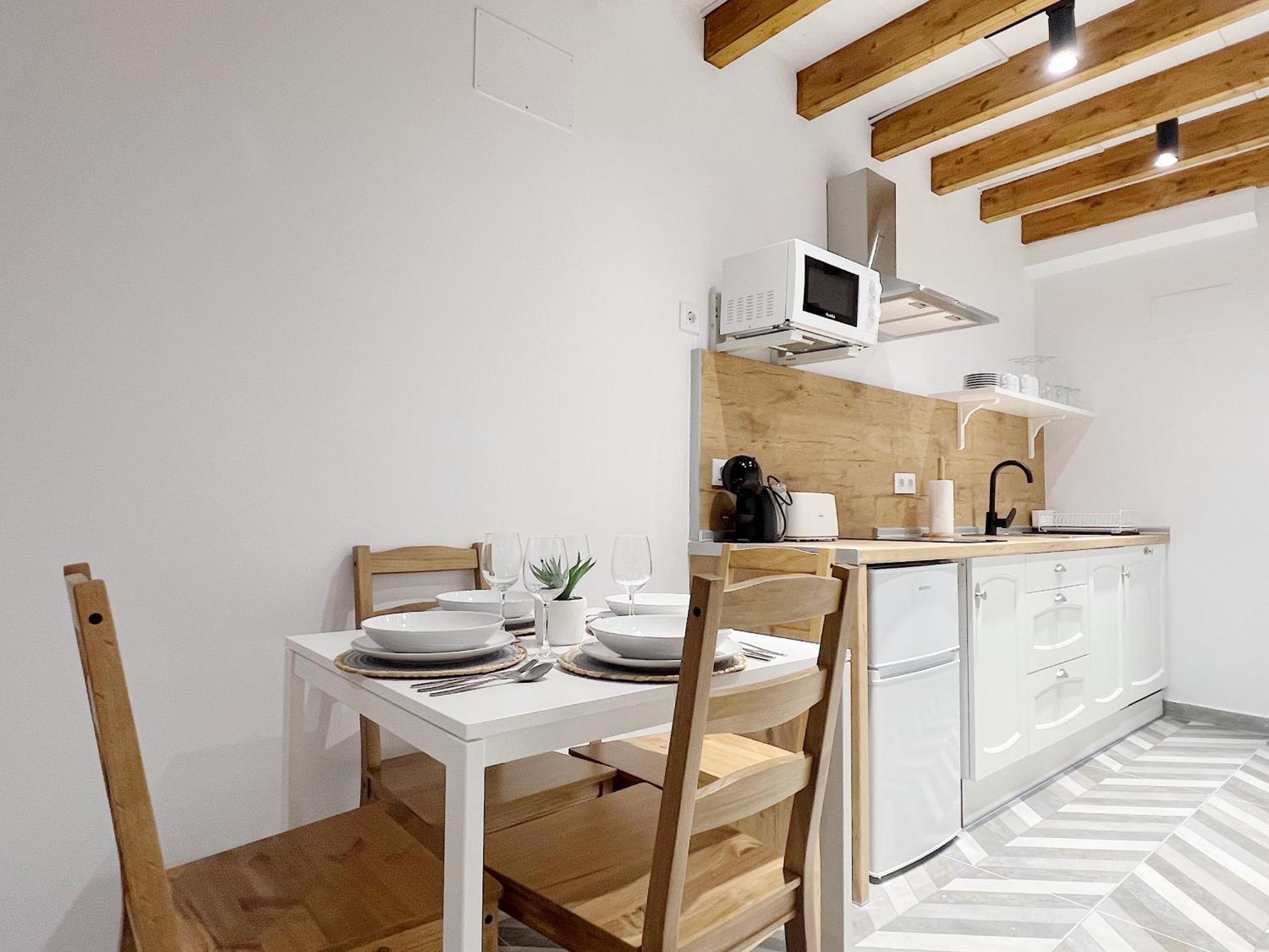 Encantador Apartamento Vigas De Madera Valencia Buitenkant foto